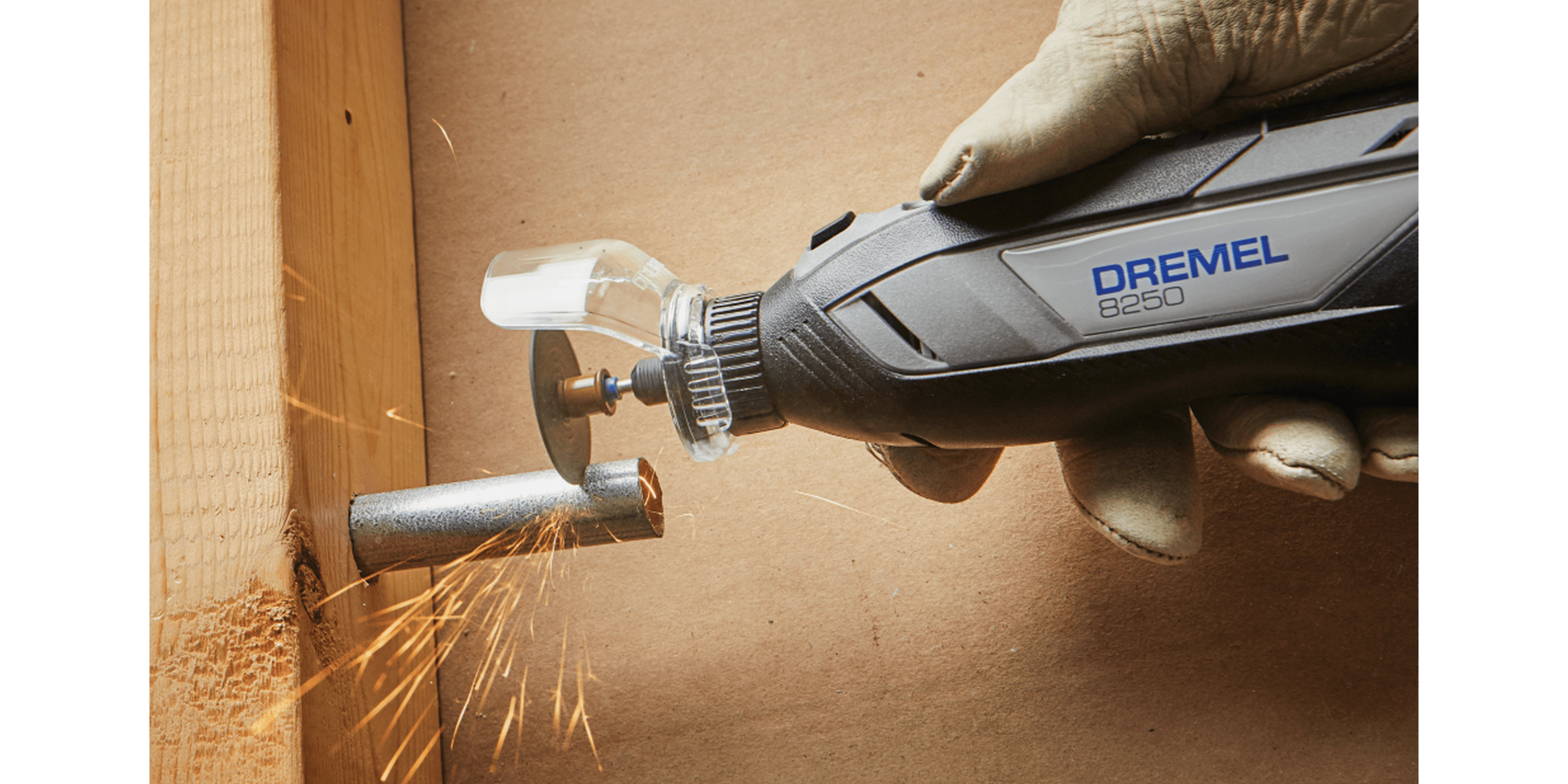 Dremel Accessory Kit 686-01 - DRE686 - Penn Tool Co., Inc